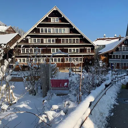 Accommodatie bij particulieren Gemuetliches Chalet-zimmer In Swiss Historic Holidays Rosalie *